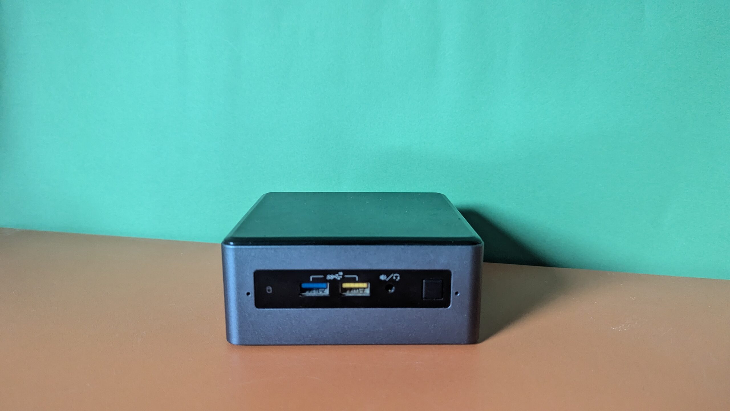 Arreglando mi NUC